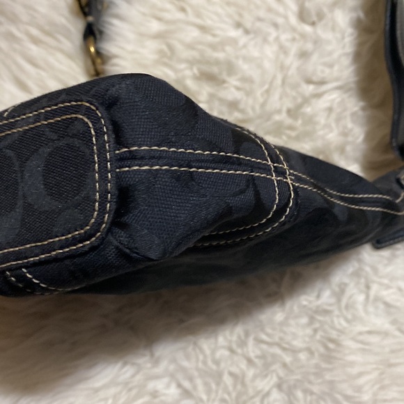 Vintage Coach‎ Black Fabric / Leather Crossbody Handbag H064910403 90’s - Picture 5 of 13